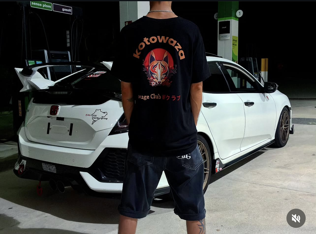 Camiseta negra manga corta